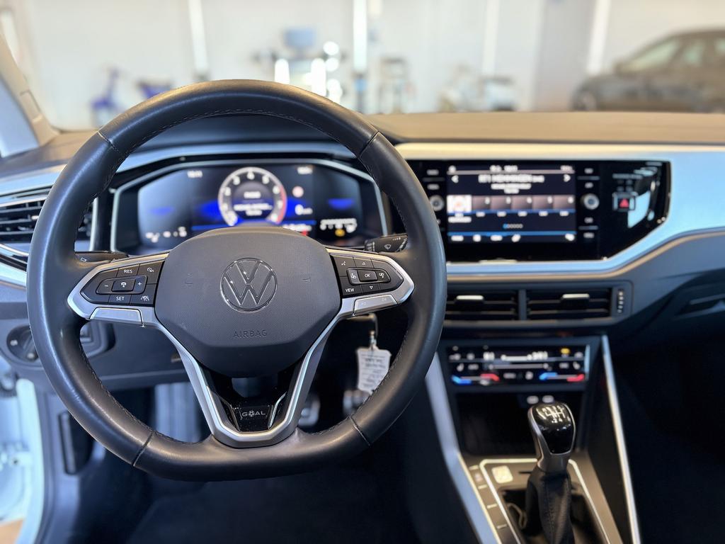 Volkswagen Taigo 2025 г. Белый, пробег 29299 км