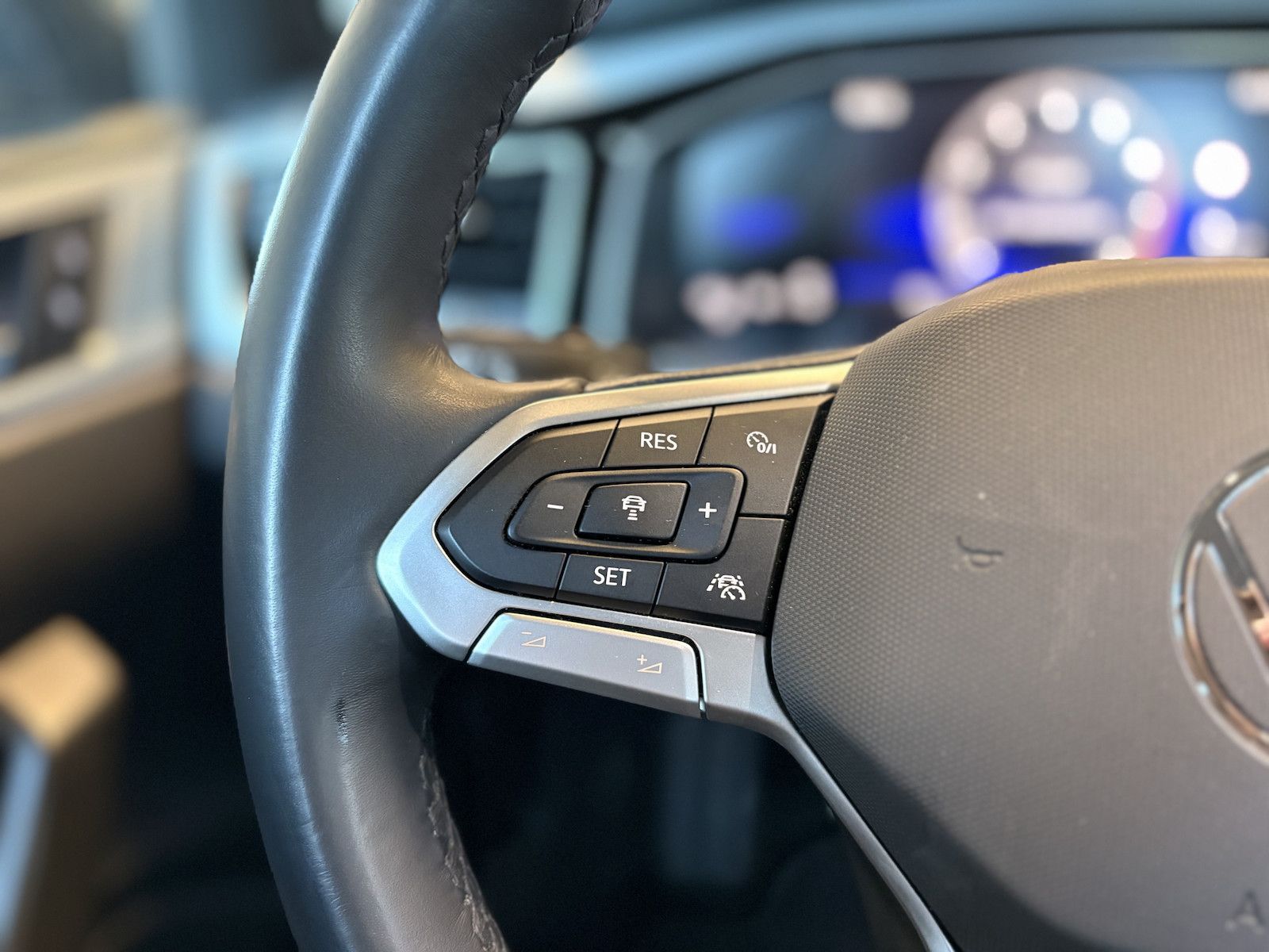 Volkswagen Taigo 2025 г. Белый, пробег 29299 км