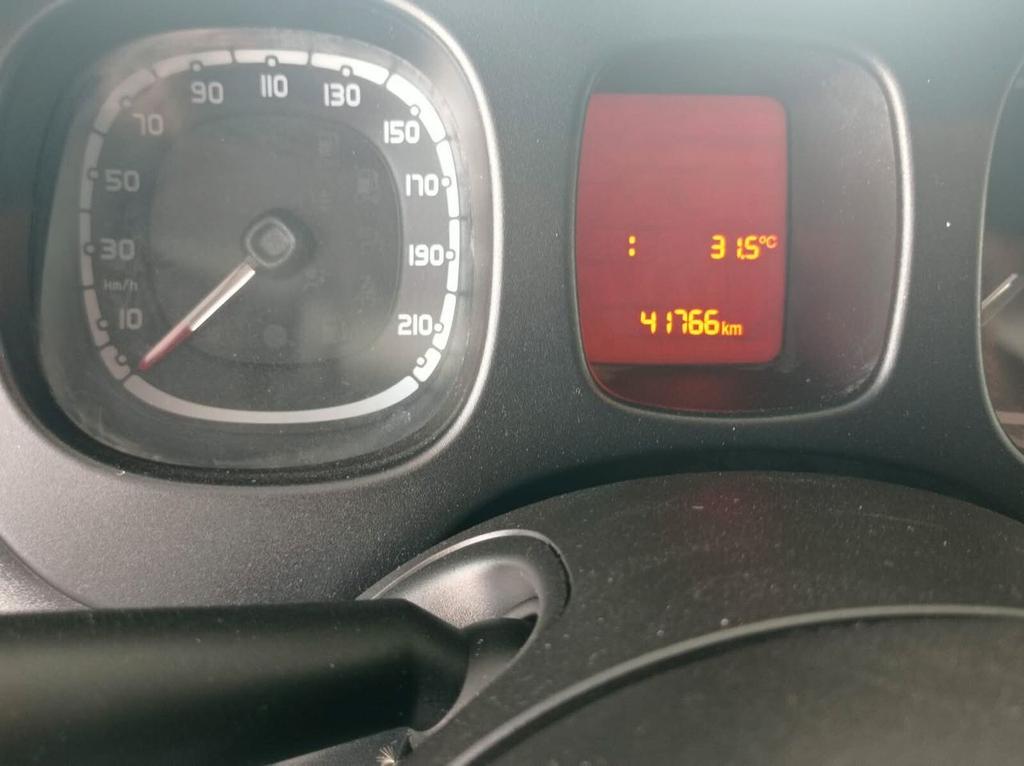 Fiat Panda 2022 г. Белый, пробег 41000 км