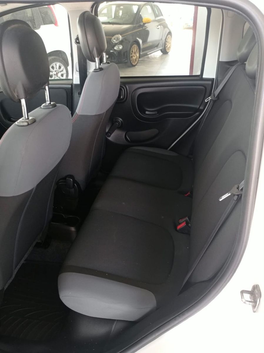Fiat Panda 2022 г. Белый, пробег 41000 км