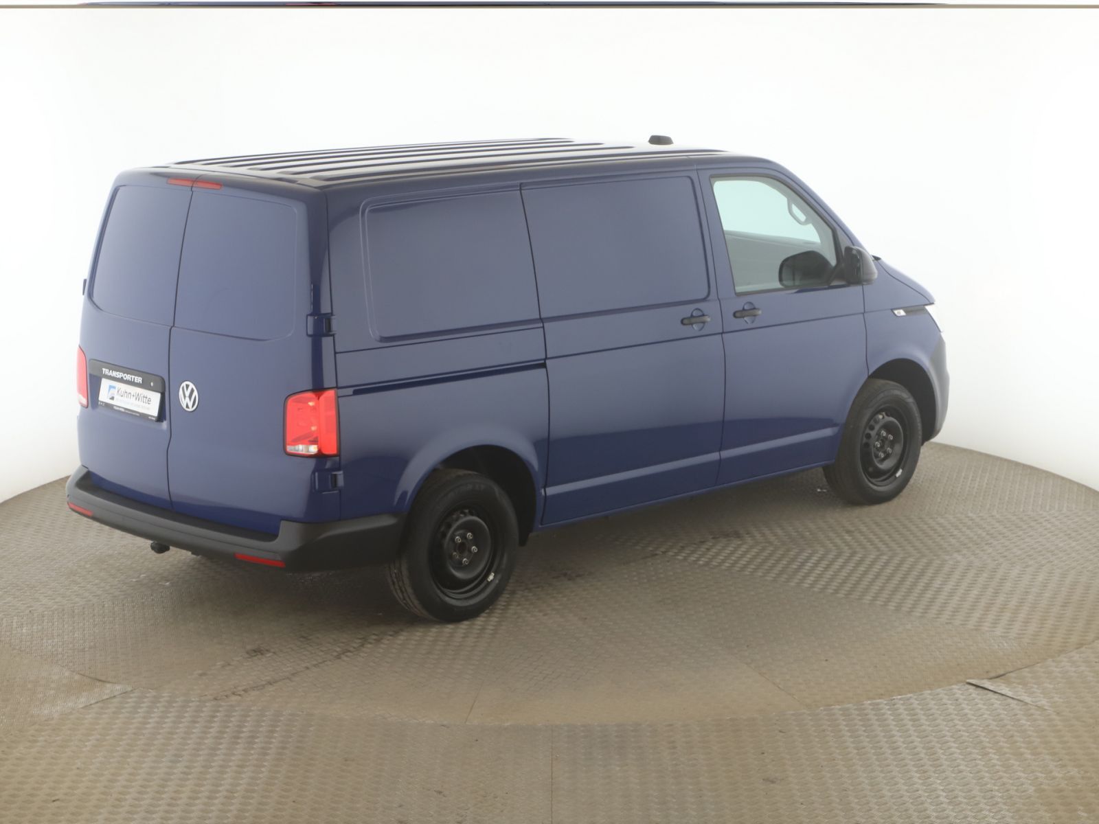 Volkswagen T6 TRANSPORTER 2023 г. Синий, пробег 41590 км