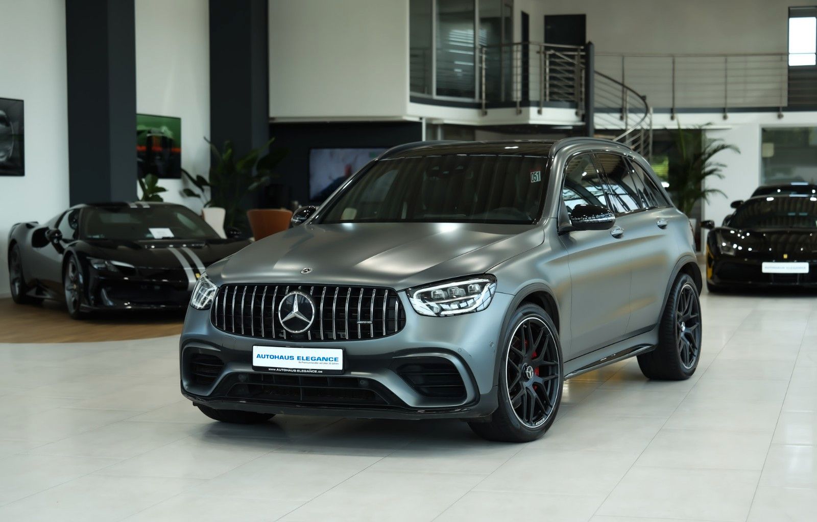 Mercedes-Benz GLC 63 AMG 2021 г. Серый, пробег 57856 км