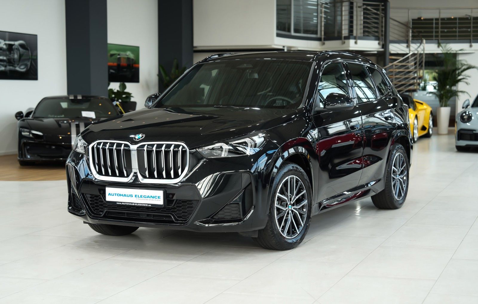 BMW X1 2025 г. Чёрный, пробег 45558 км