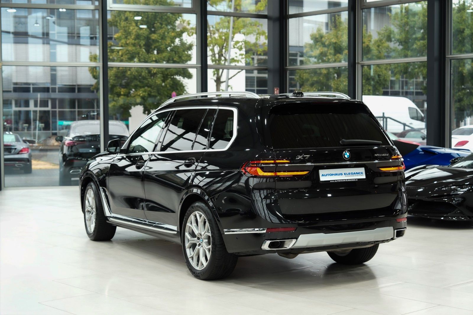 BMW X7 2022 г. Чёрный, пробег 45672 км