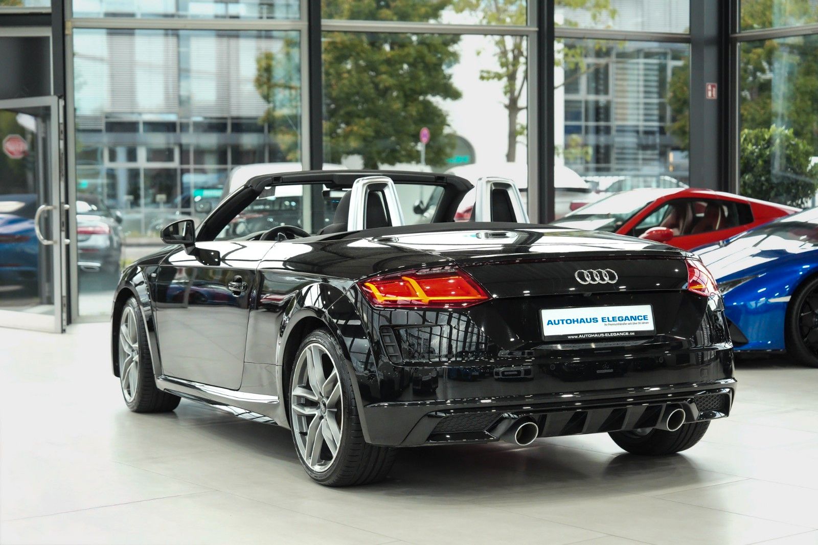 Audi TT 2022 г. Чёрный, пробег 28199 км