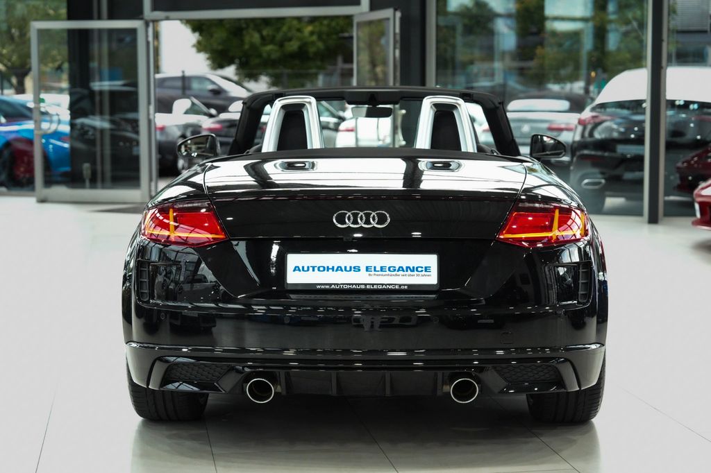 Audi TT 2022 г. Чёрный, пробег 28199 км