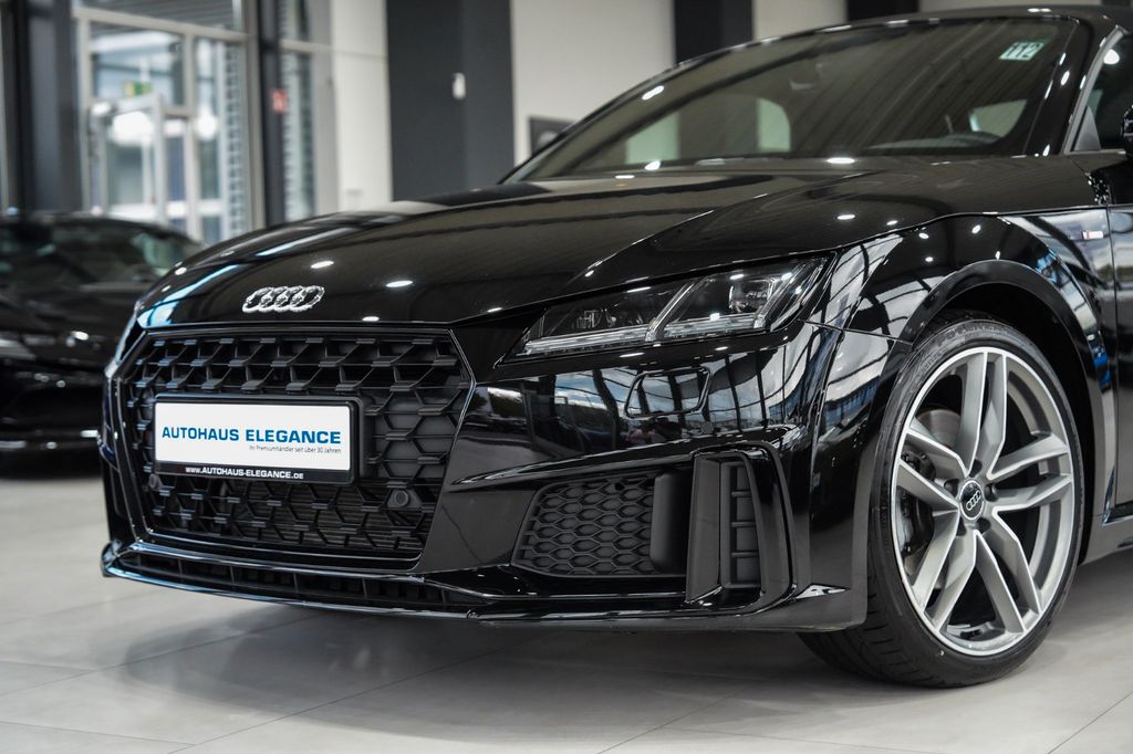 Audi TT 2022 г. Чёрный, пробег 28199 км