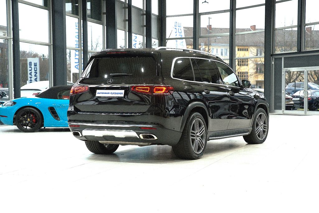 Mercedes-Benz GLS 580 2023 г. Чёрный, пробег 27501 км