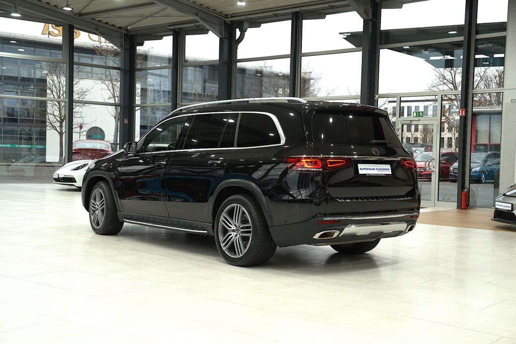Mercedes-Benz GLS 580 2023 г. Чёрный, пробег 27501 км