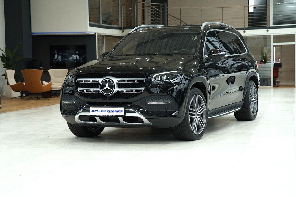 Mercedes-Benz GLS 580 2023 г. Чёрный, пробег 27501 км