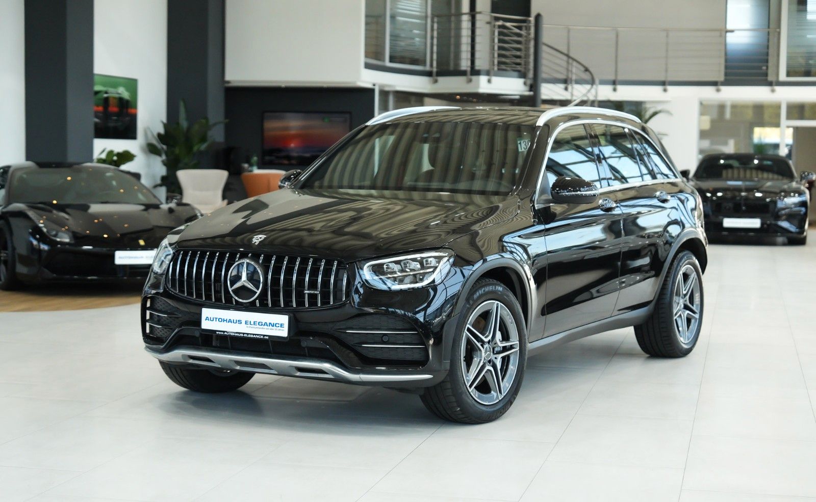 Mercedes-Benz GLC 43 AMG 2022 г. Чёрный, пробег 48872 км