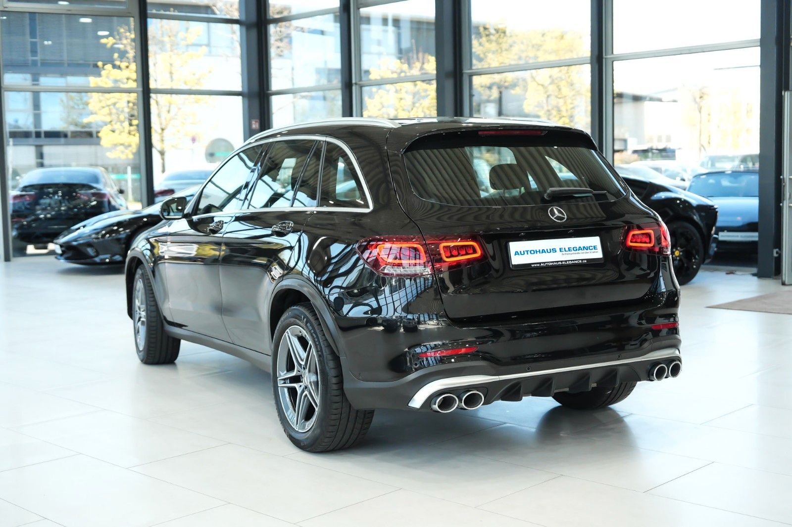 Mercedes-Benz GLC 43 AMG 2022 г. Чёрный, пробег 48872 км