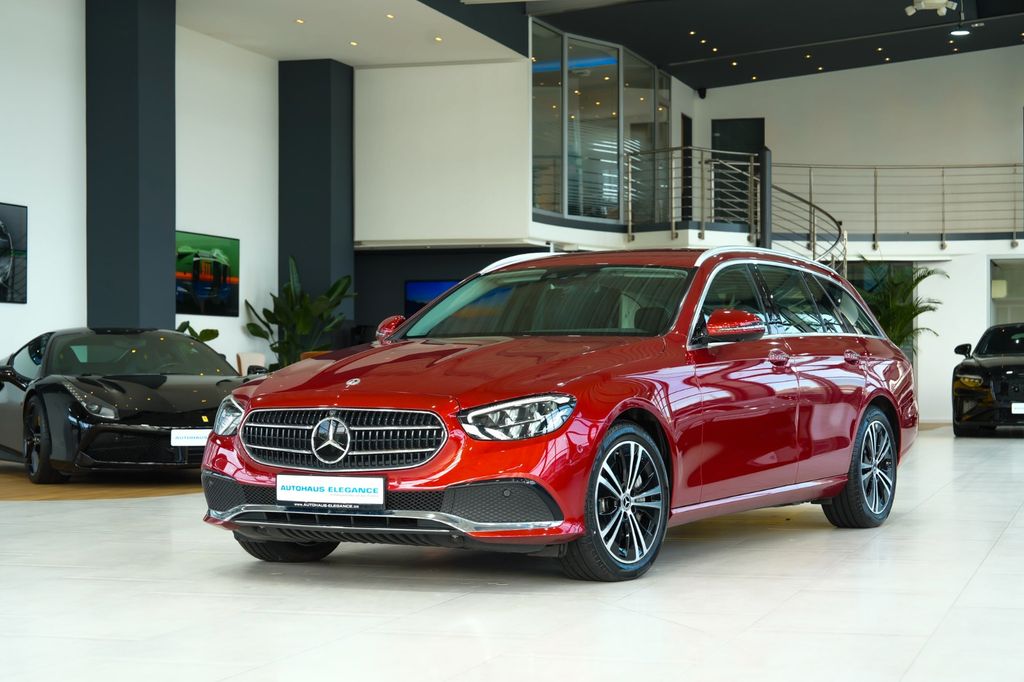Mercedes-Benz E 450 2021 г. Красный, пробег 29334 км
