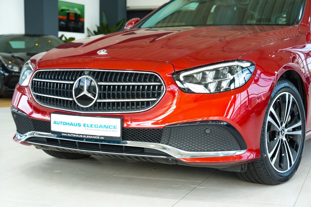 Mercedes-Benz E 450 2021 г. Красный, пробег 29334 км