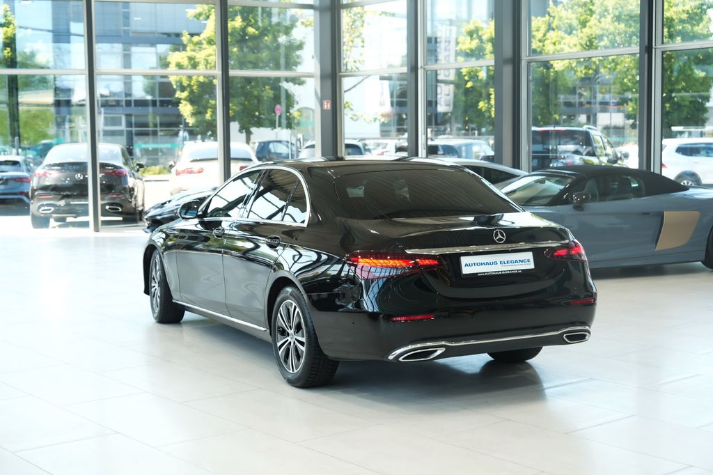 Mercedes-Benz E 300 2021 г. Чёрный, пробег 26710 км
