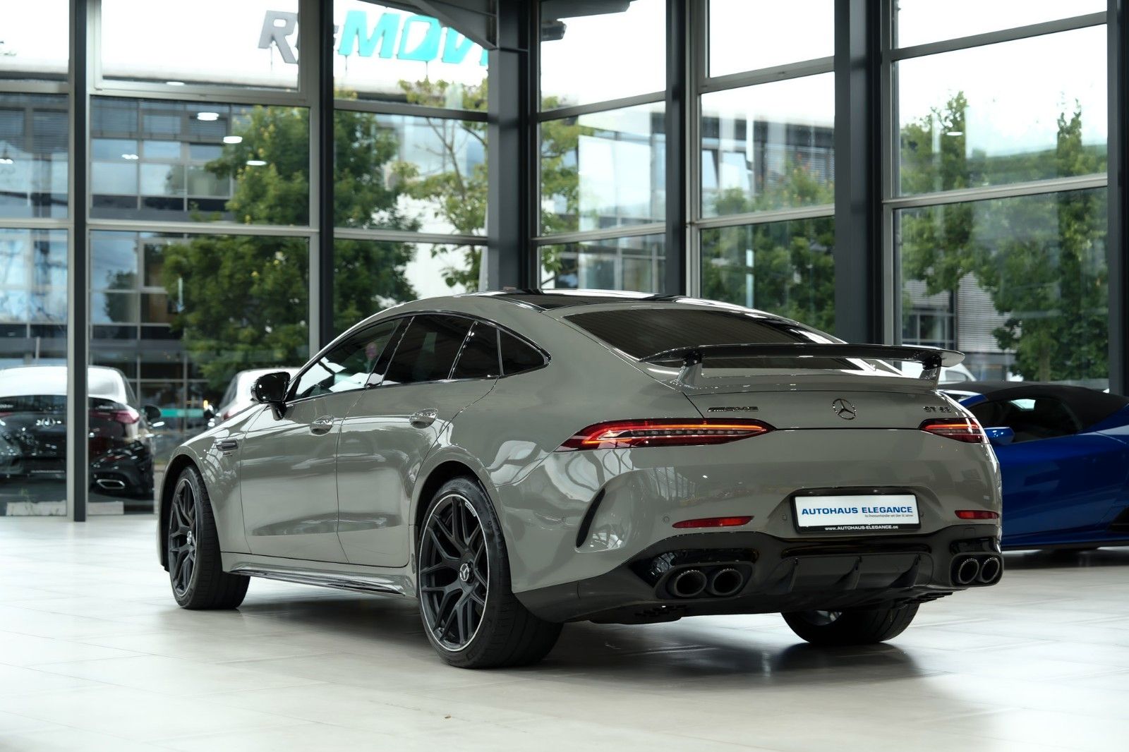Mercedes-Benz AMG GT 2023 г. Серый, пробег 48008 км
