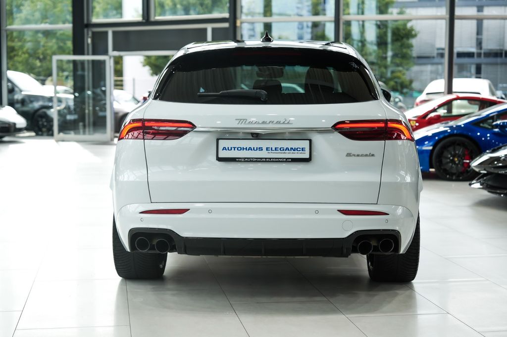Maserati Grecale 2023 г. Белый, пробег 47532 км