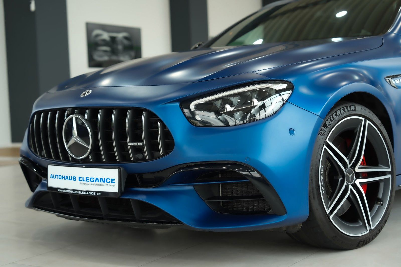 Mercedes-Benz E 63 AMG 2022 г. Синий, пробег 49950 км