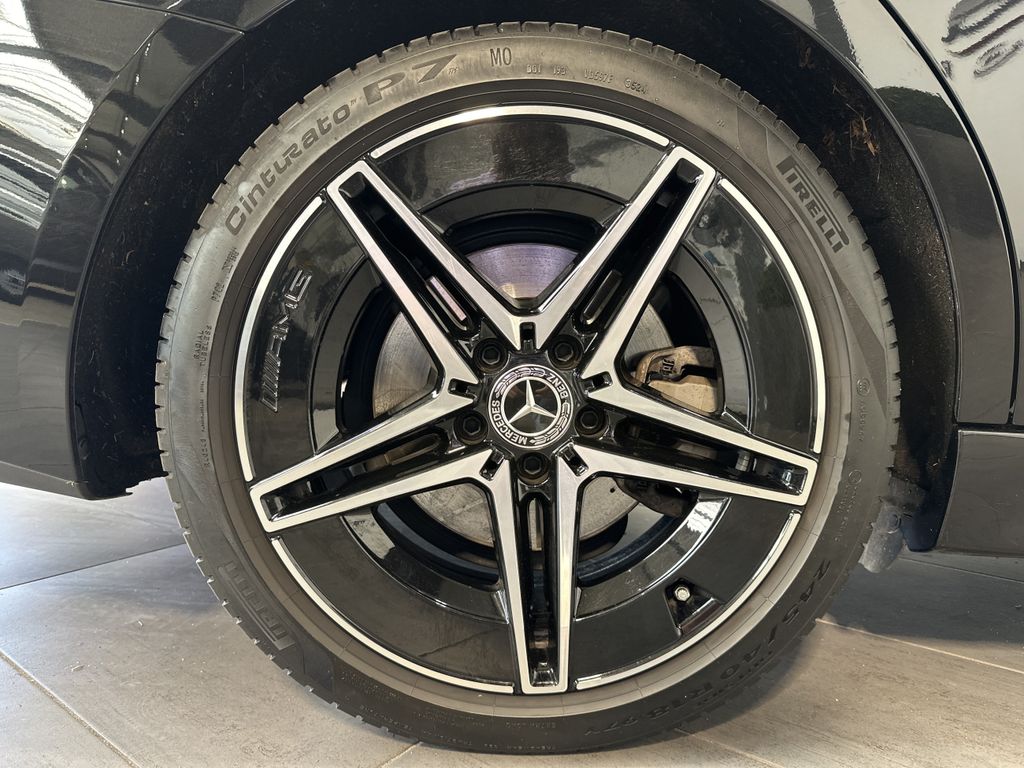 Mercedes-Benz C 220 2024 г. Чёрный, пробег 46750 км
