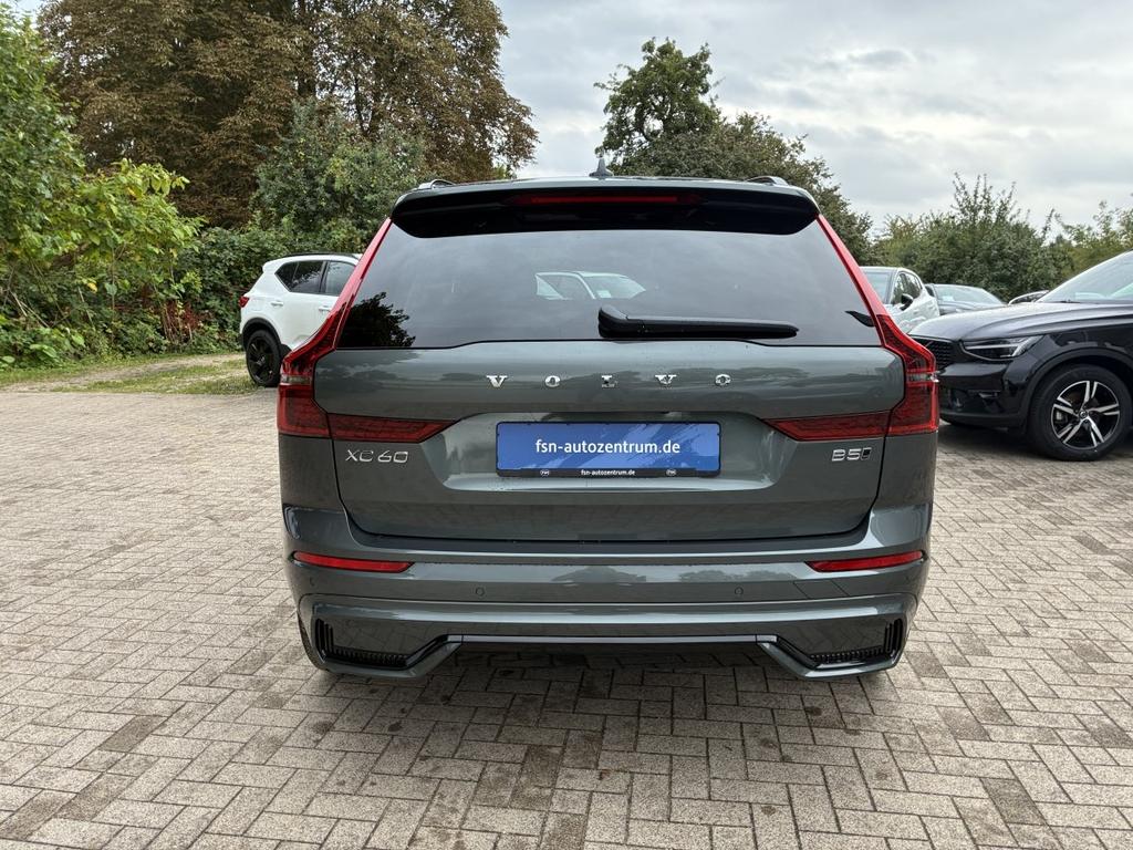 Volvo XC60 2025 г. Серый, пробег 15153 км