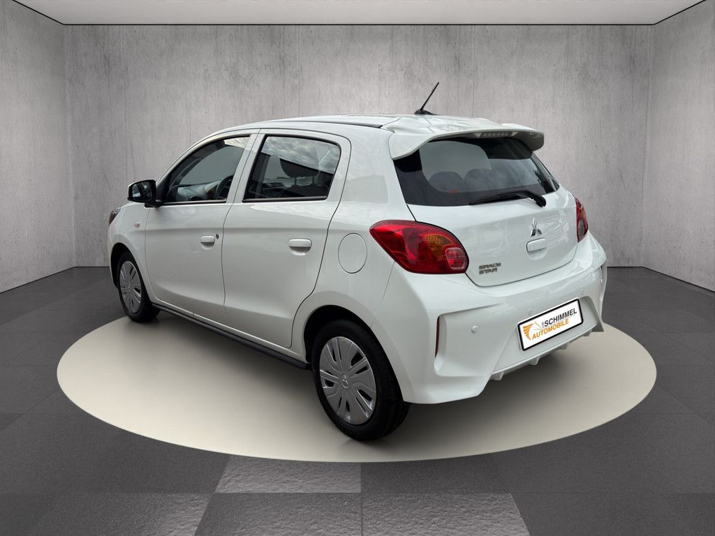 Mitsubishi Space Star 2022 г. Белый, пробег 17718 км