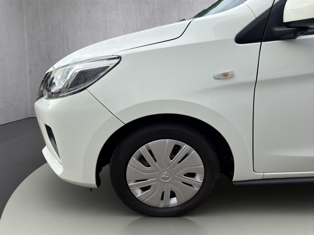 Mitsubishi Space Star 2022 г. Белый, пробег 17718 км