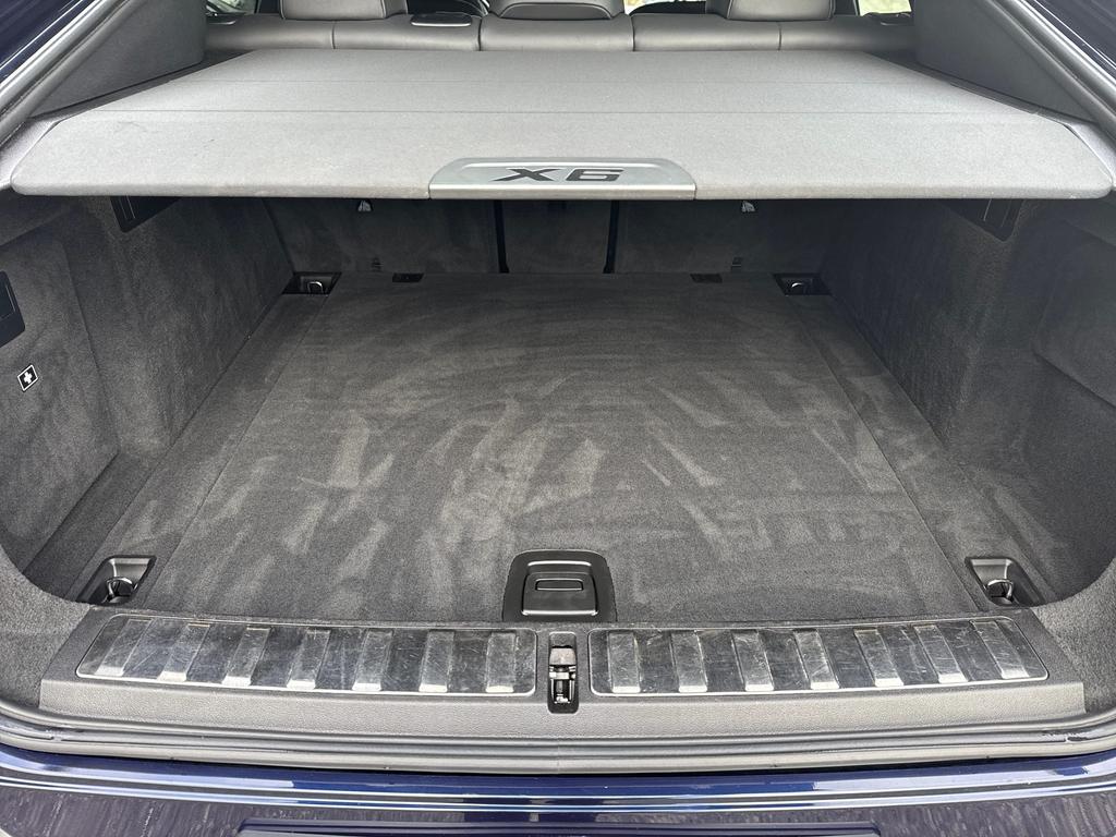BMW X6 2022 г. Синий, пробег 58375 км