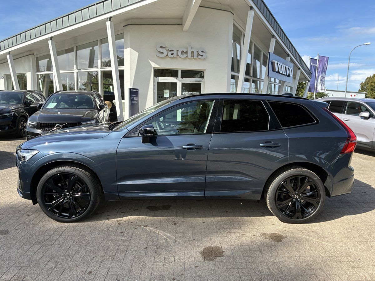 Volvo XC60 2025 г. Синий, пробег 14514 км