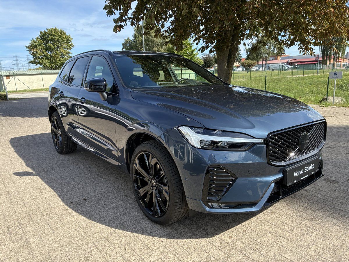 Volvo XC60 2025 г. Синий, пробег 14514 км