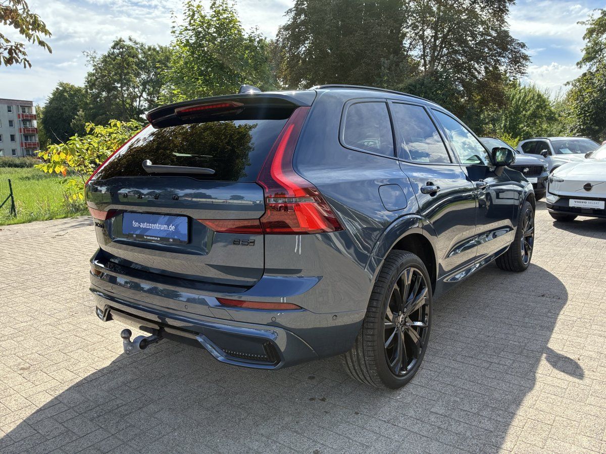 Volvo XC60 2025 г. Синий, пробег 14514 км
