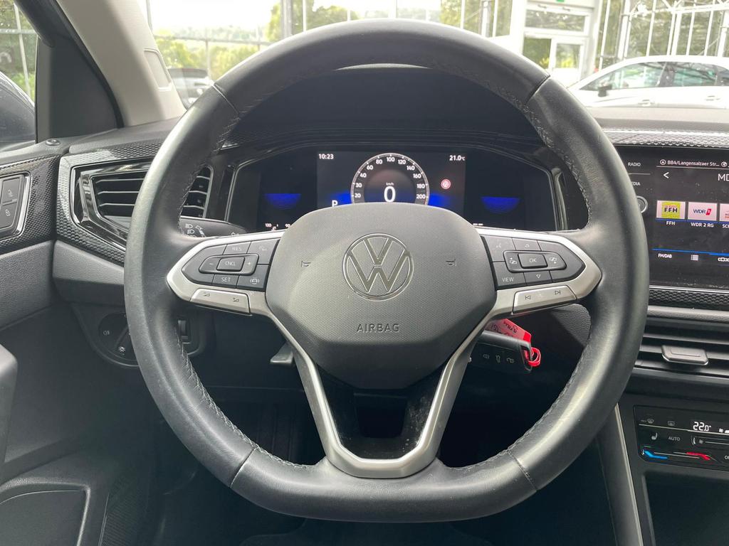 Volkswagen Taigo 2022 г. Серый, пробег 36565 км