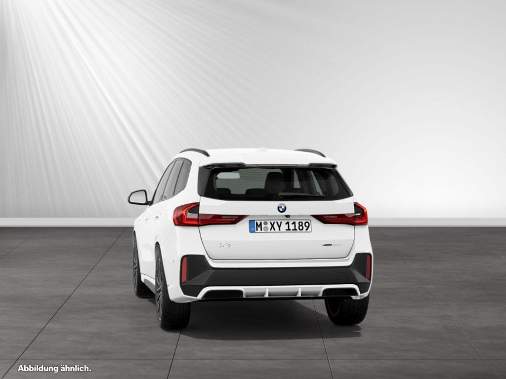BMW X1 2025 г. Белый, пробег 24790 км
