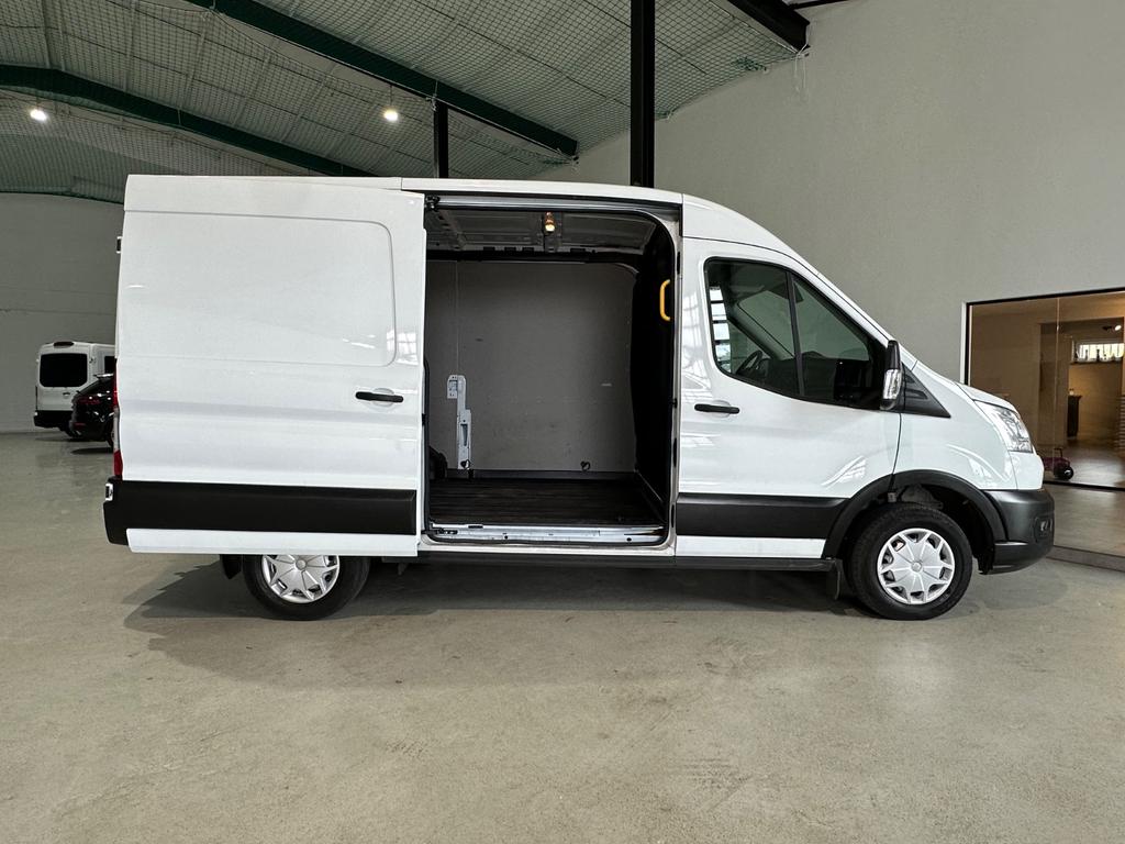 Ford Transit 2021 г. Белый, пробег 33847 км