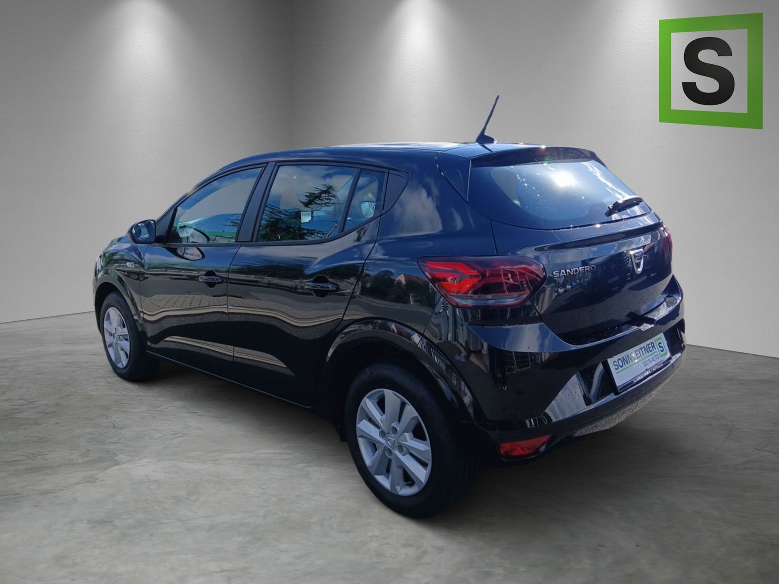 Dacia Sandero 2022 г. Чёрный, пробег 48309 км