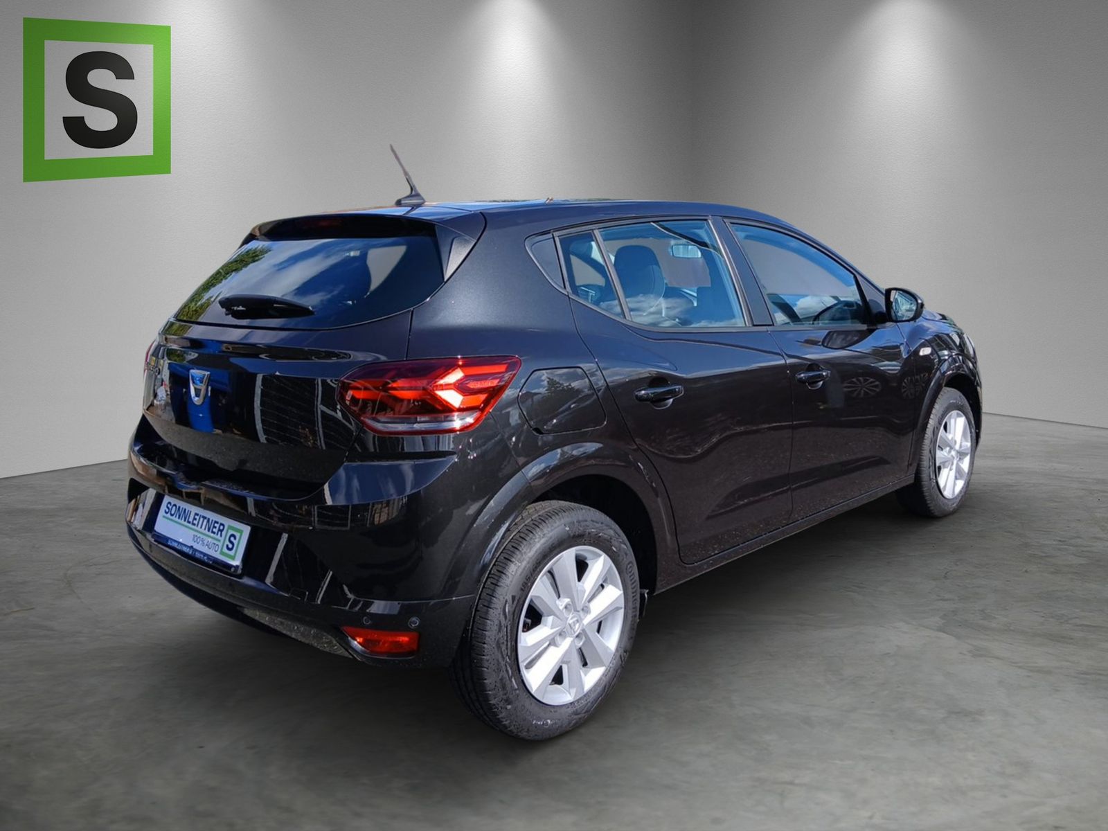 Dacia Sandero 2022 г. Чёрный, пробег 48309 км