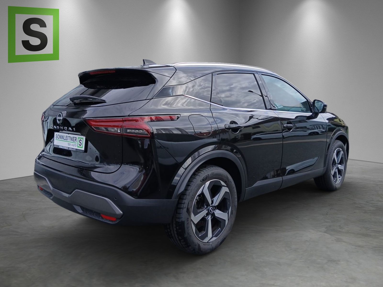 Nissan Qashqai 2023 г. Чёрный, пробег 46061 км