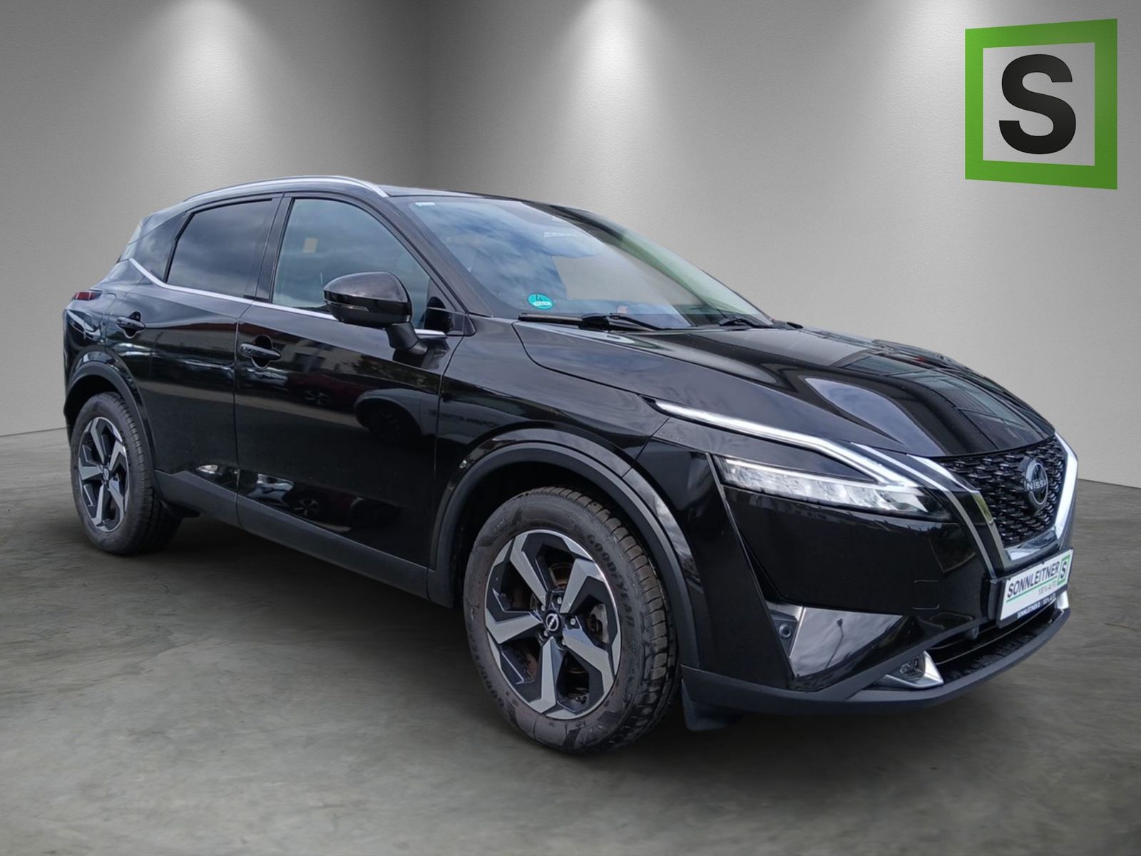 Nissan Qashqai 2023 г. Чёрный, пробег 46061 км