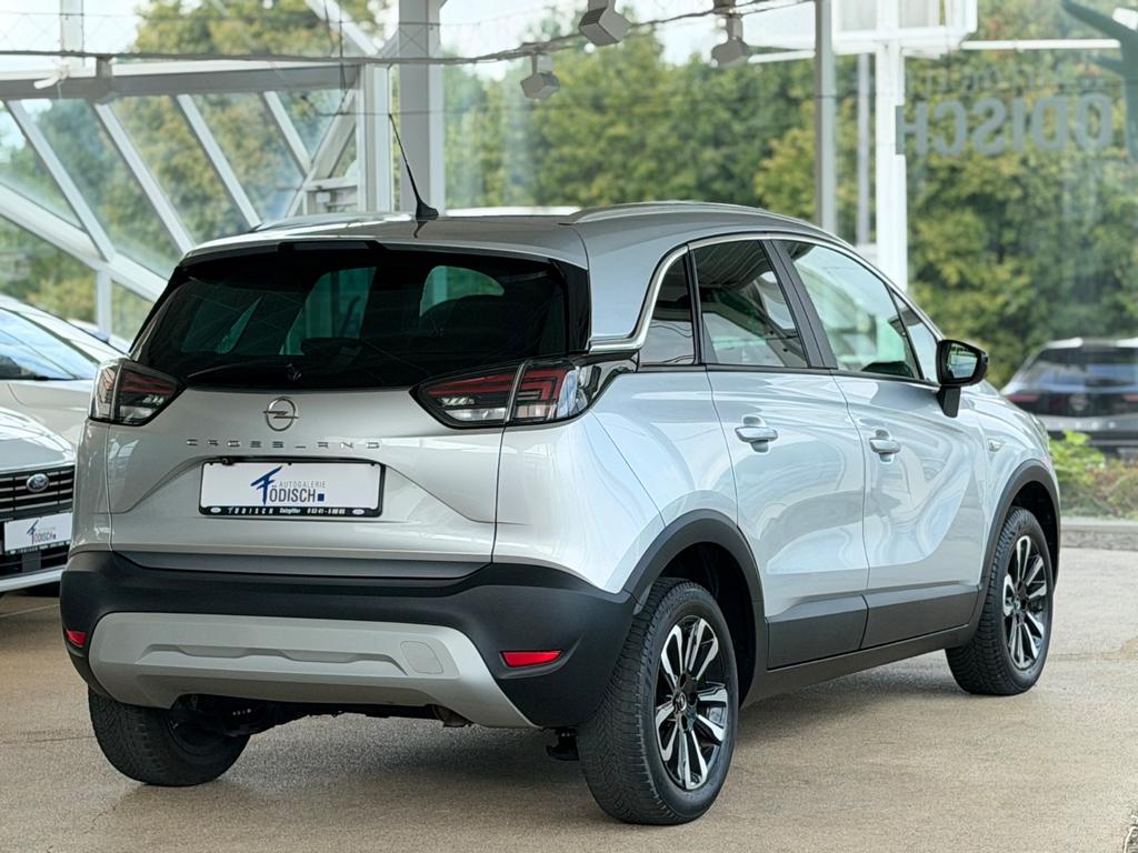 Opel CROSSLAND (X) 2023 г. Серебристый, пробег 49321 км