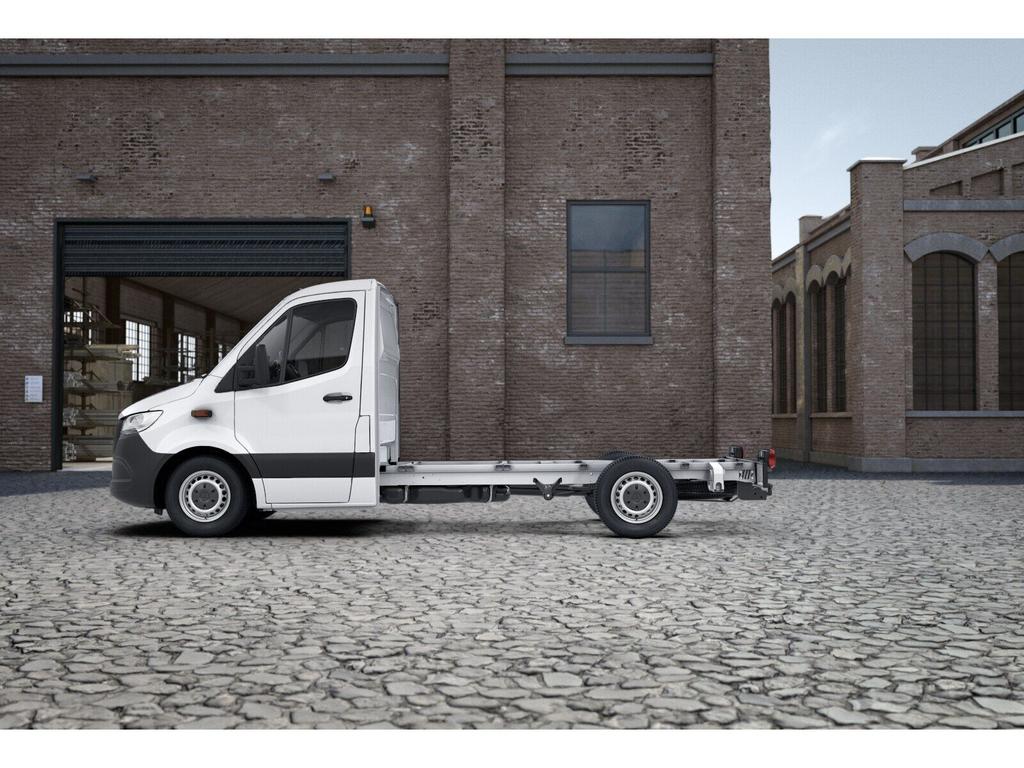 Mercedes-Benz SPRINTER 2022 г. Белый, пробег 46512 км