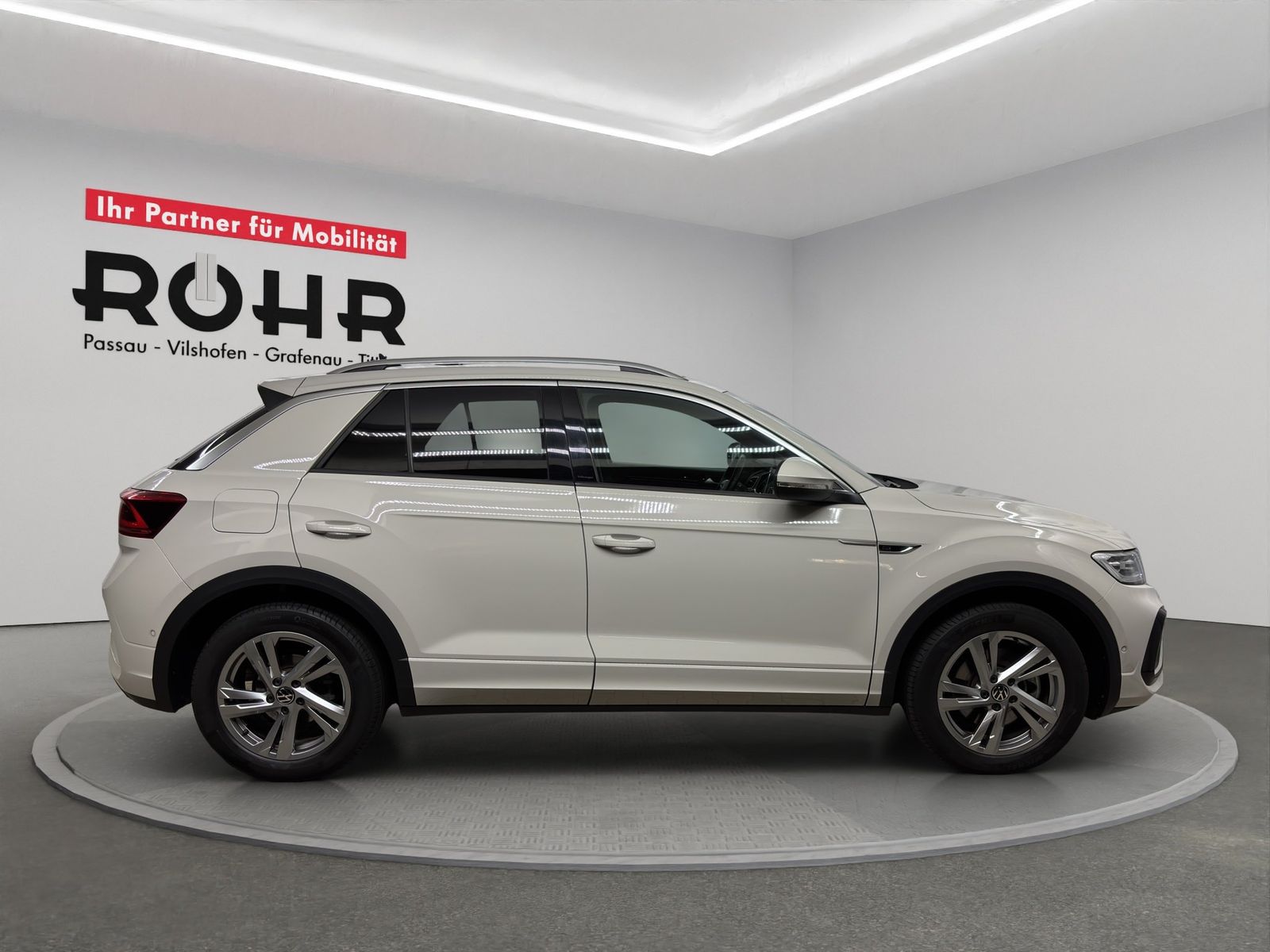 Volkswagen T-Roc 2022 г. Серый, пробег 37544 км
