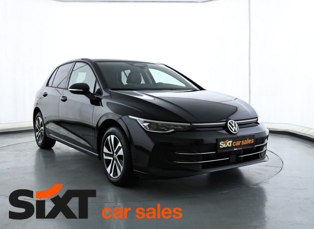 Volkswagen Golf 2026 г. Чёрный, пробег 34780 км