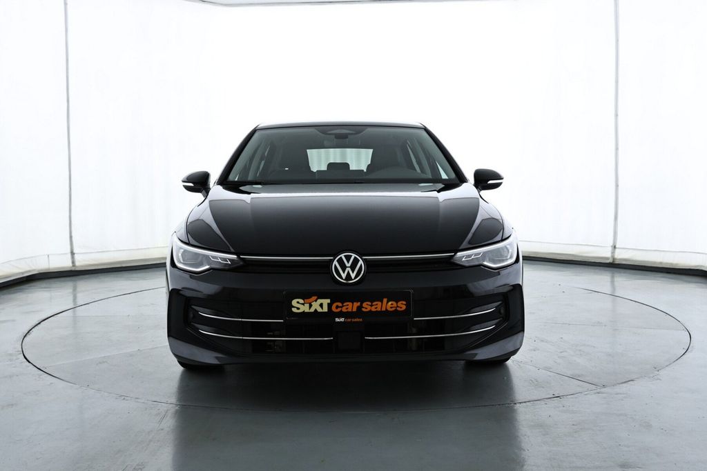 Volkswagen Golf 2026 г. Чёрный, пробег 34780 км
