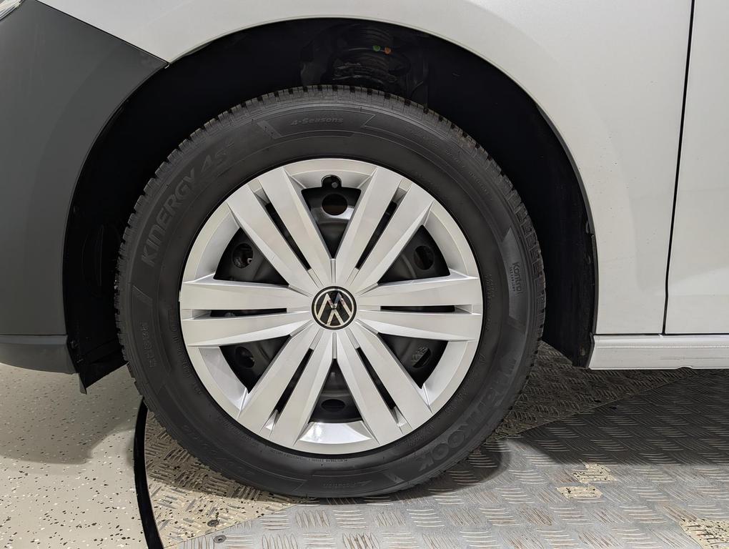 Volkswagen Caddy 2022 г. Серебристый, пробег 48060 км
