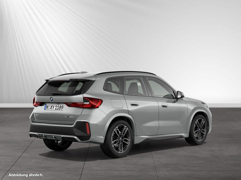 BMW X1 2025 г. Серебристый, пробег 15150 км