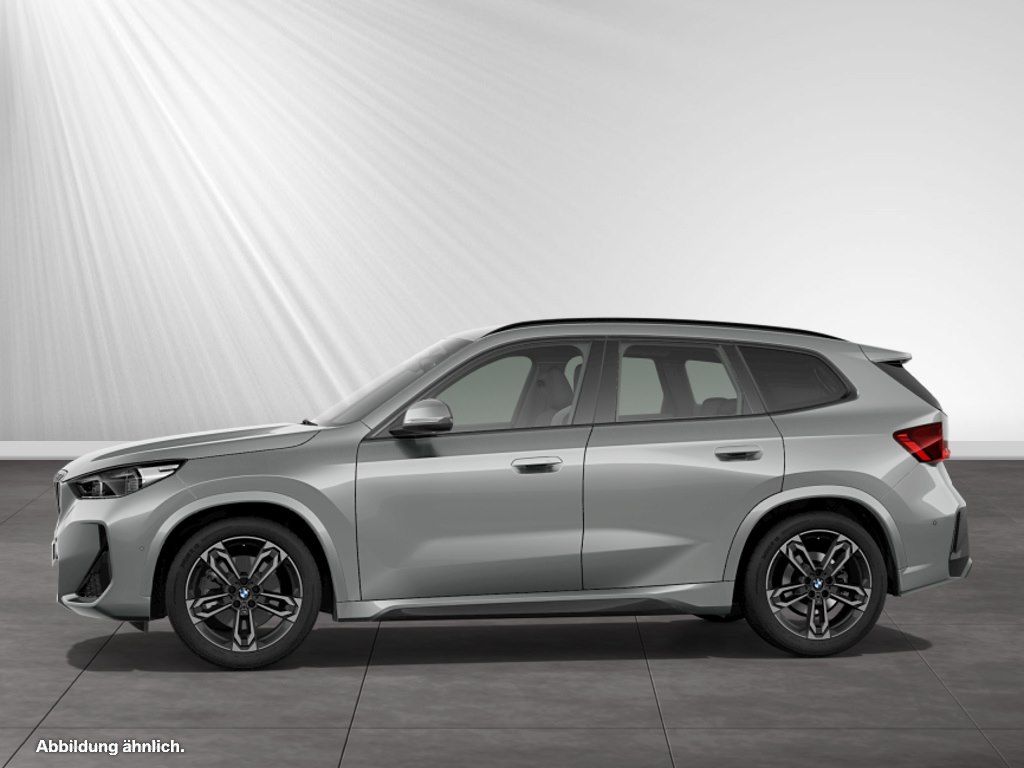 BMW X1 2025 г. Серебристый, пробег 15150 км