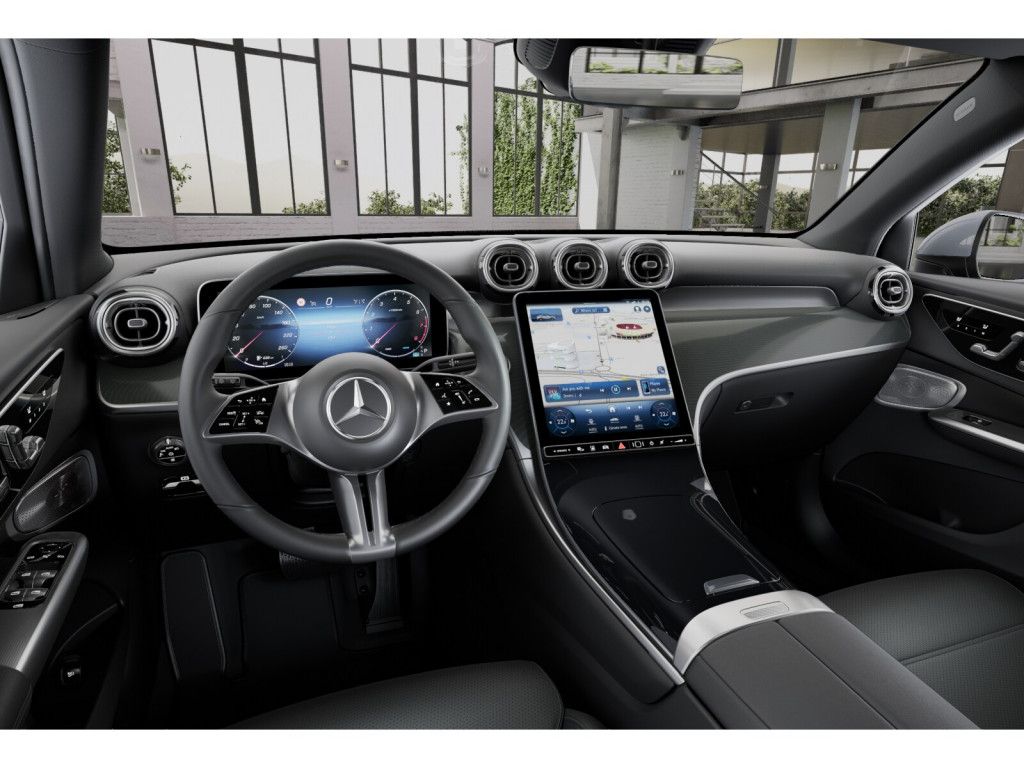 Mercedes-Benz GLC 200 2025 г. Серый, пробег 16908 км