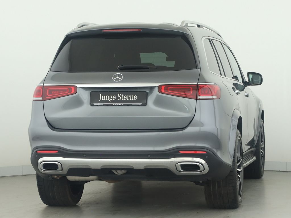 Mercedes-Benz GLS 400 2023 г. Серый, пробег 46438 км