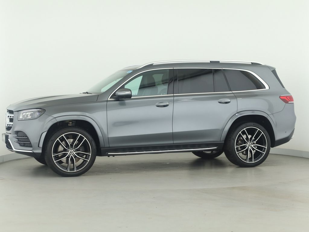 Mercedes-Benz GLS 400 2023 г. Серый, пробег 46438 км