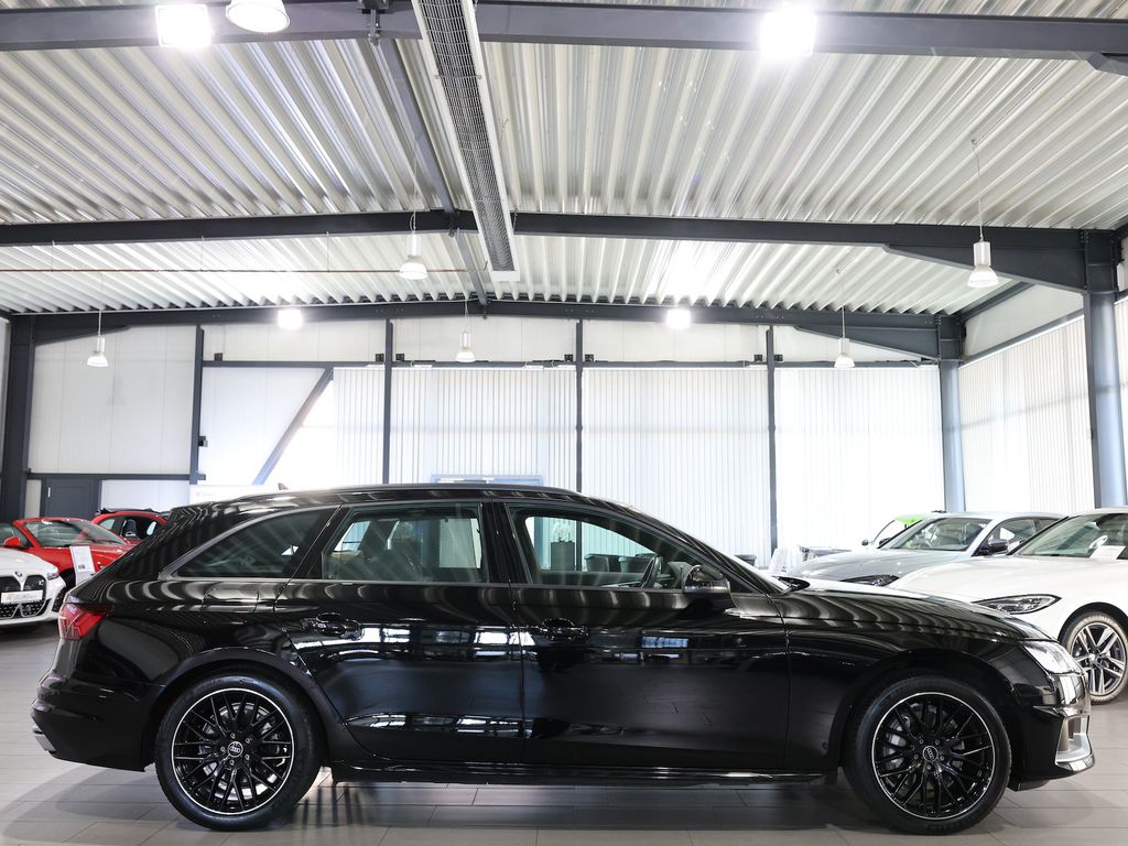 Audi A4 2024 г. Чёрный, пробег 52000 км
