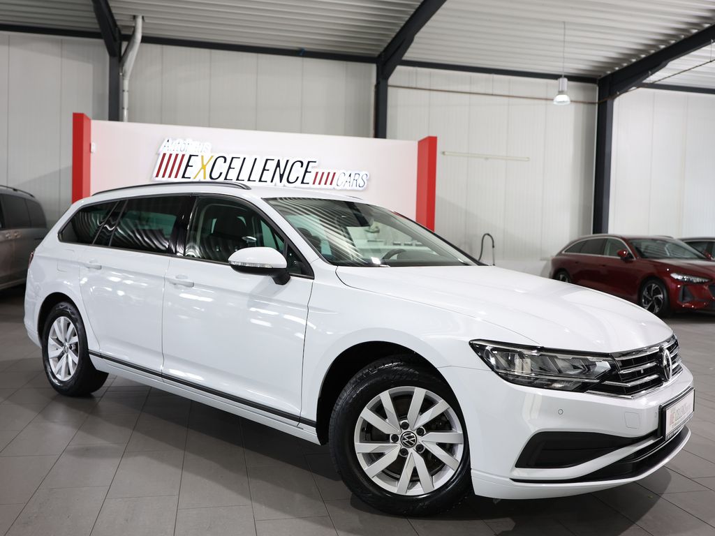Volkswagen PASSAT VARIANT 2024 г. Белый, пробег 56000 км